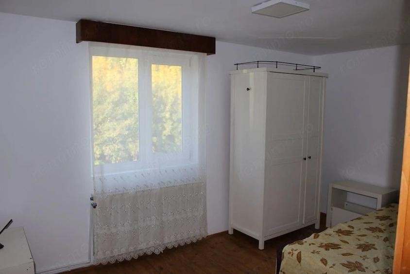 Casă cu Teren 1560 Mp în Crasna