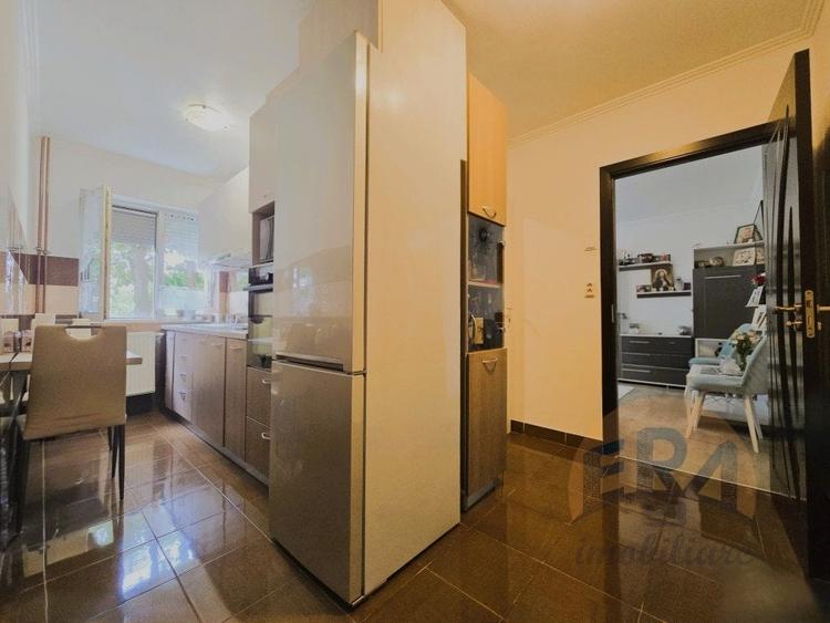 Apartament 3 camere | Etaj 2 | Renovat | Zona Velenta - langa Complex - 7