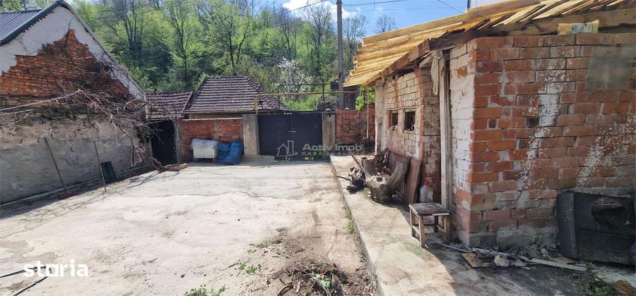 Resita Lot de Casa 600 Mp Toate Utilitatile Zona Triaj - 10