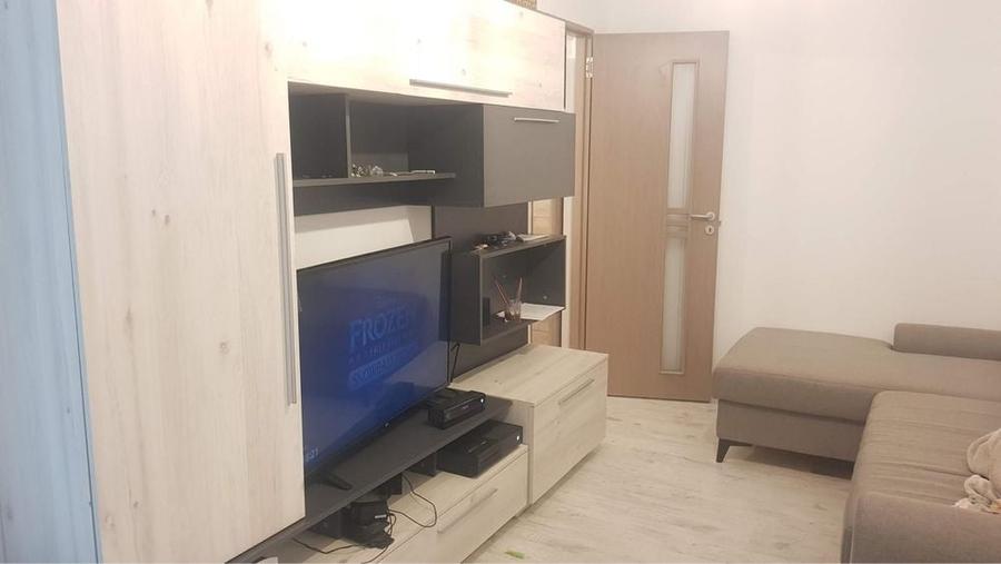 Apartament cu 2 camere nedecomandat în Tătărași