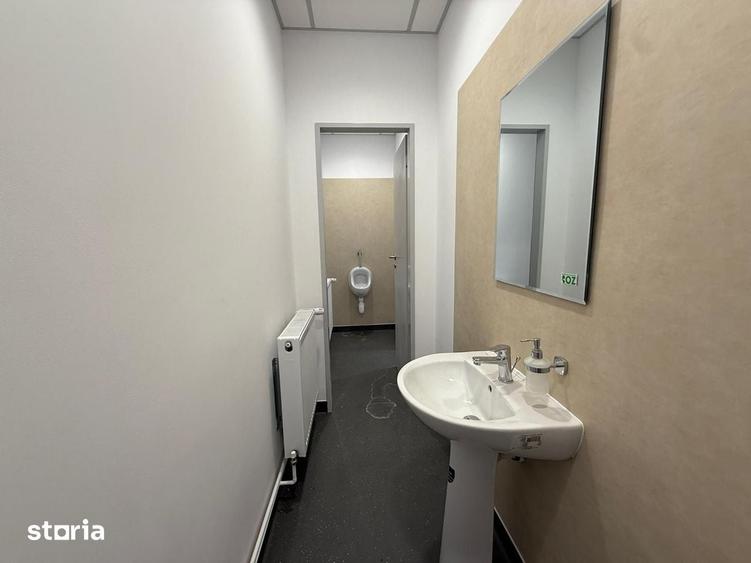 Spațiu comercial, de 1,184 mp, în Cernica