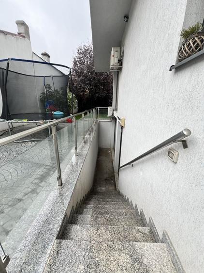 Apartament în Apărătorii Patriei
