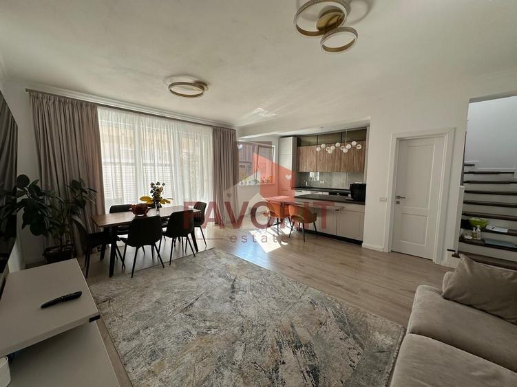 Duplex cu 5 camere cu Canalizare în Giroc