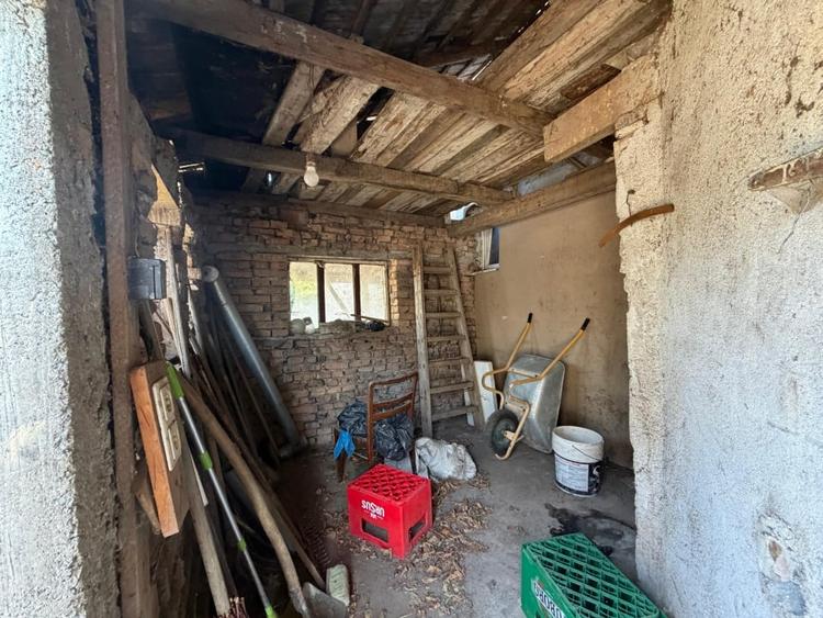 Casă individuală cu 3 camere cu Canalizare în Central