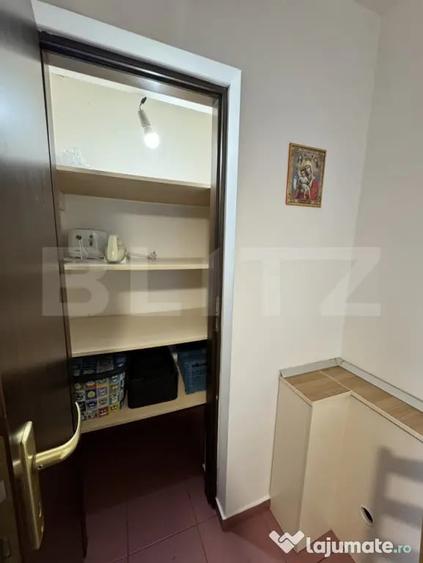 Apartament cu 3 camere decomandat în Central