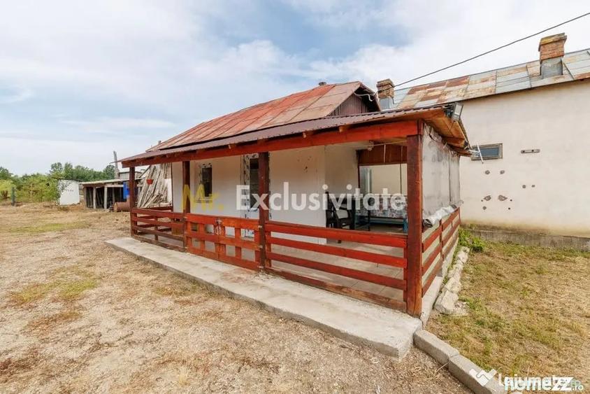 Casă cu 1 camere cu Teren 2140 Mp în Lunca