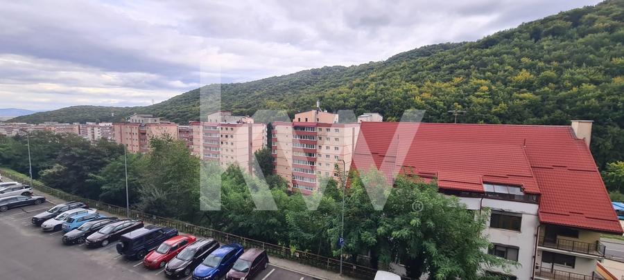 Apartament cu 2 camere decomandat, mobilat în Răcădău