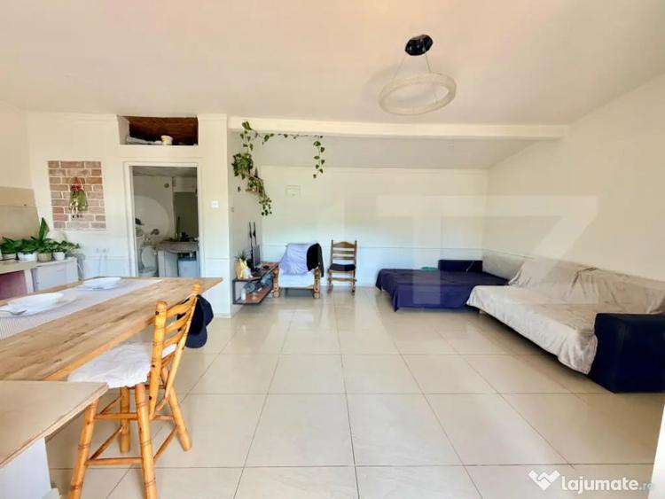 Casă cu 2 camere cu Teren 267 Mp în Sântimbru