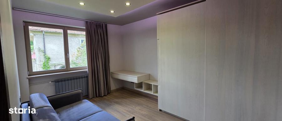 Apartament cu 3 camere în Centrul Istoric