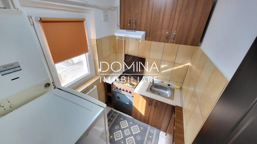 Garsonieră decomandată, mobilată în Central