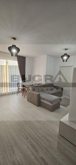 Apartament cu 3 camere semidecomandat în Exterior Nord
