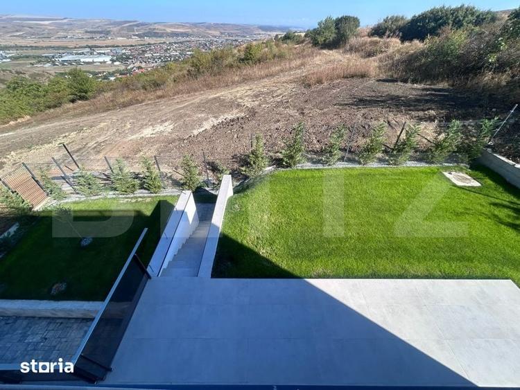 Casă cu 5 camere cu Teren 458 Mp în Apahida