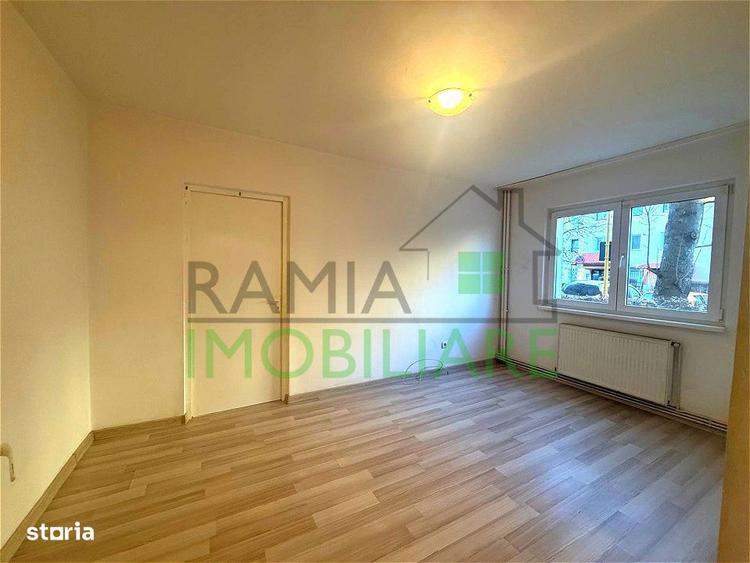 Apartament cu 2 camere semidecomandat în Florilor