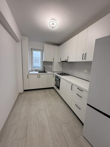 Apartament cu 2 camere decomandat în 1 Decembrie 1918