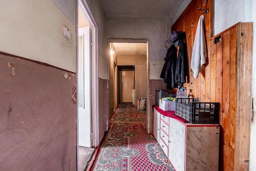 Apartament cu 4 camere decomandat în Micălaca
