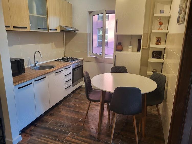 Apartament cu 2 camere decomandat în UTA