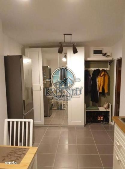 Apartament cu 2 camere decomandat, mobilat în Romană