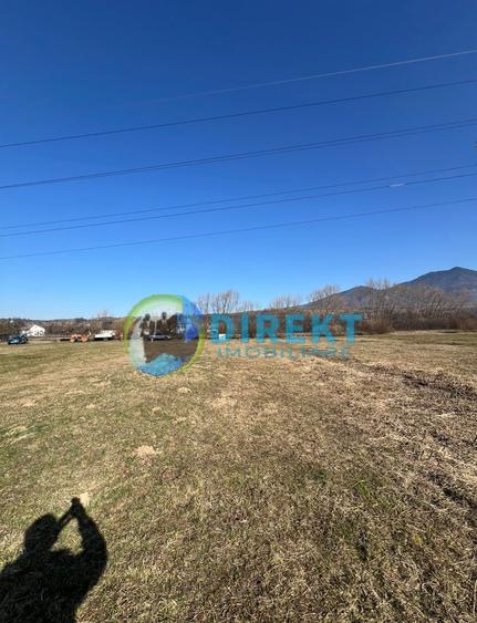 Teren Construcții intravilan de 2500 mp, în Mijlocenii Bârgăului