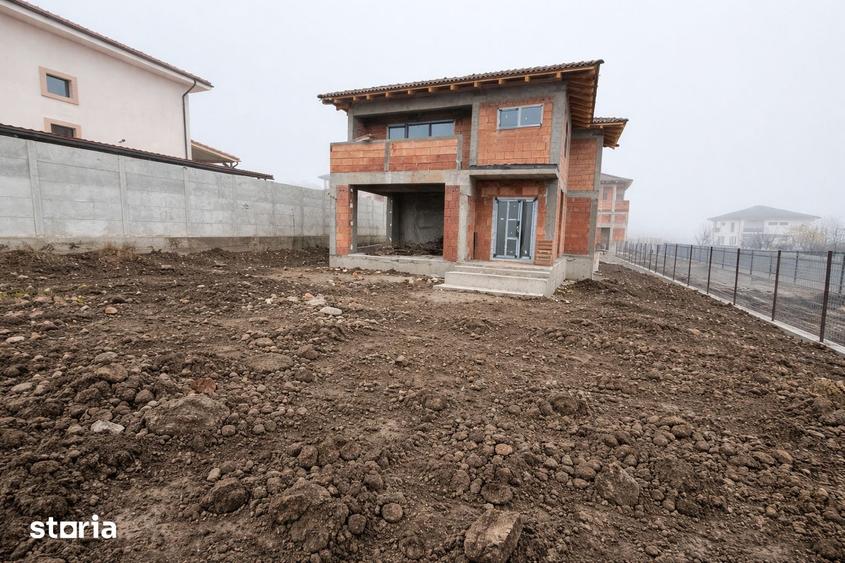 Casă cu 3 camere cu Teren 700 Mp în Chinteni