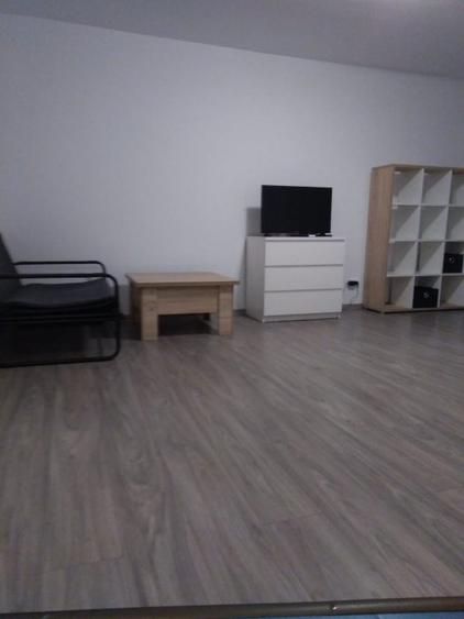 Garsonieră decomandată, mobilată în Nerva Traian