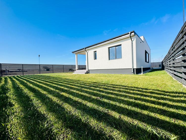 Casă individuală cu 4 camere cu Teren 375 Mp în Berceni