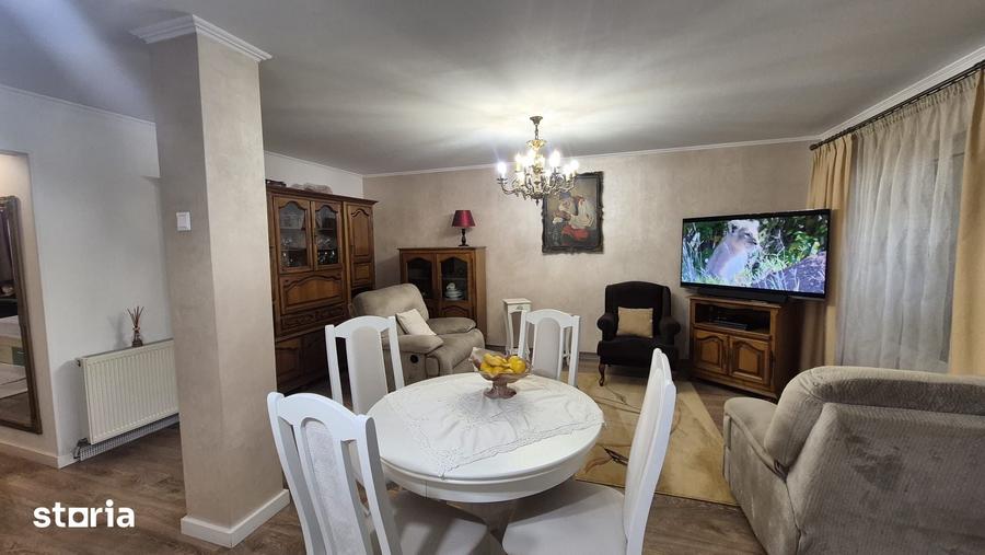Apartament cu 3 camere în Vasile Alecsandri
