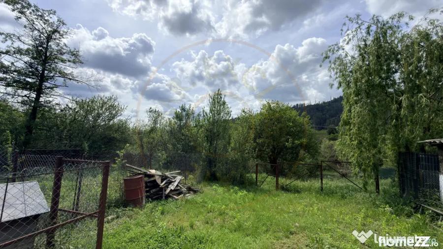 Casă cu 3 camere cu Teren 831 Mp în Central