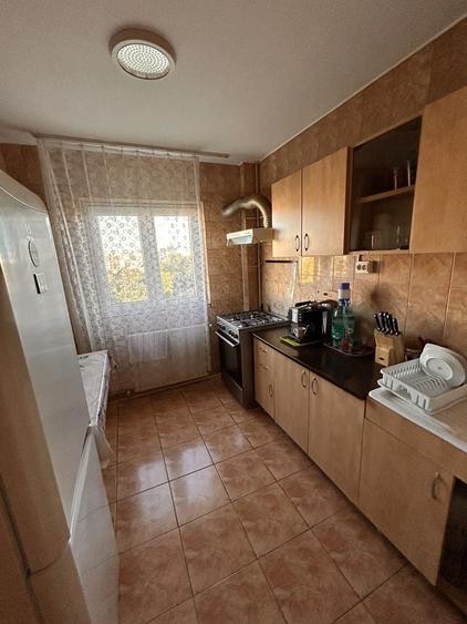 Apartament cu 3 camere decomandat în Timpuri Noi