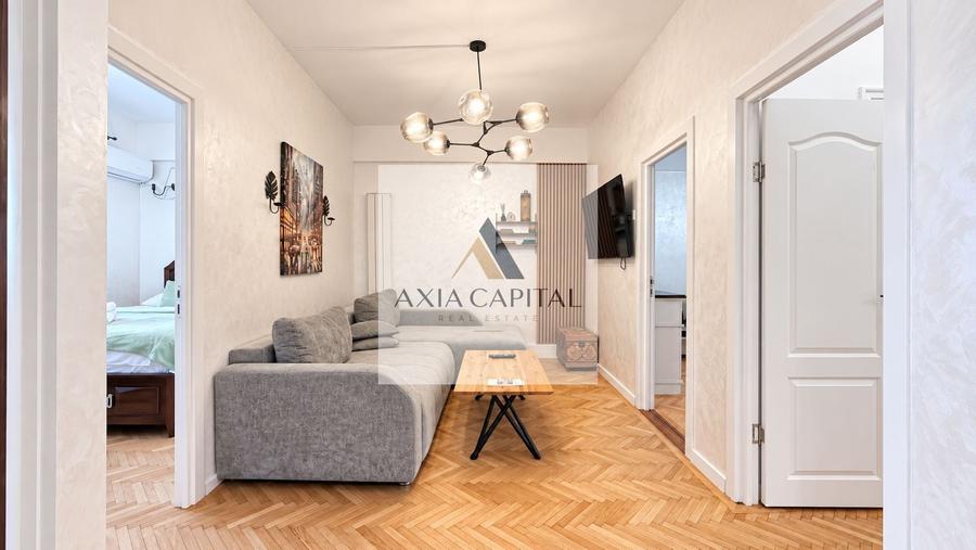 Apartament cu 4 camere decomandat, mobilat în Ultracentral