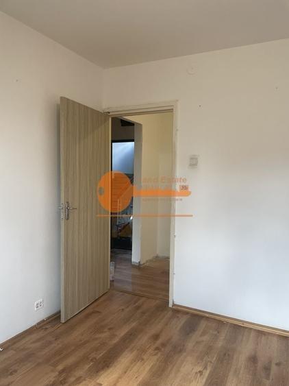 Apartament cu 2 camere decomandat în Rahova