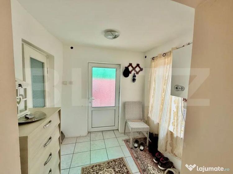 Casa ,4 camere, 255 mp, zona Balomir - 2
