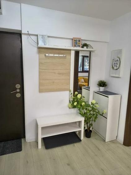 Apartament cu 2 camere decomandat, mobilat în Cotroceni