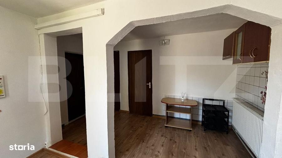 Casă cu 3 camere în Central