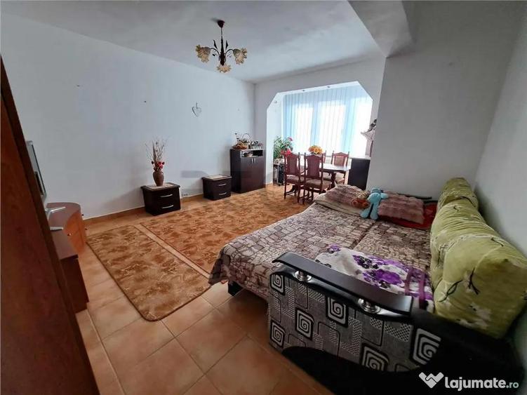 Apartament cu 2 camere decomandat în Ultracentral