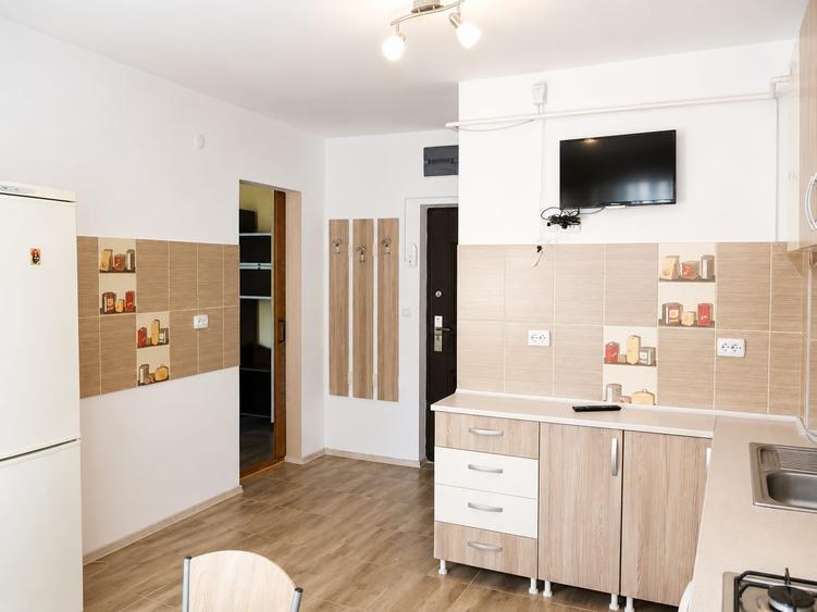Apartament cu 2 camere semidecomandat în Țiglina 2