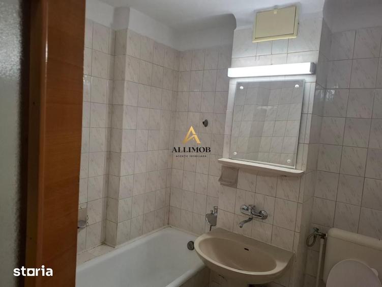 Garsoniera de inchiriat in Ploiesti, zona Ultracentrala - 6
