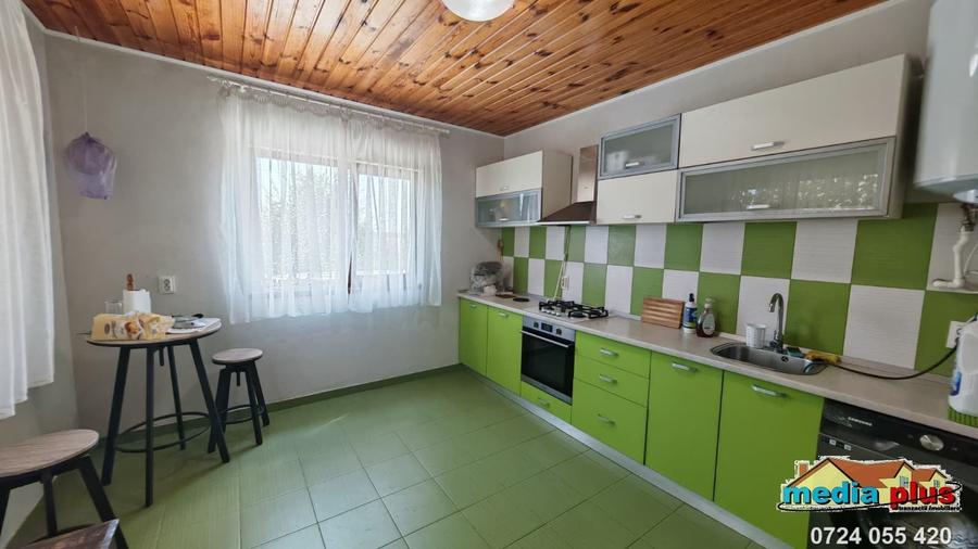 Casă cu 4 camere cu Teren 800 Mp în Mihail Kogălniceanu