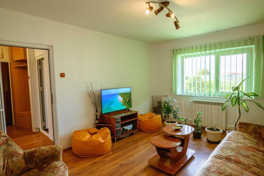 Apartament cu 2 camere decomandat în Central