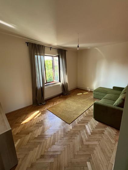 Apartament cu 2 camere în Complex Studențesc