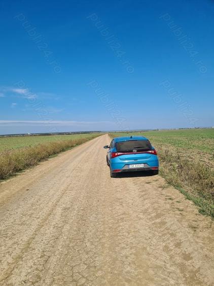 Teren de 11400 mp, în Central