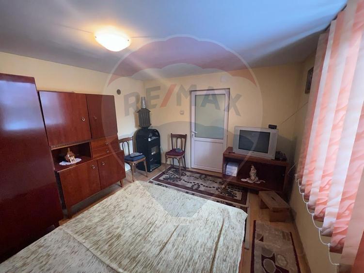 Casa /3 camere Calimanesti - 5