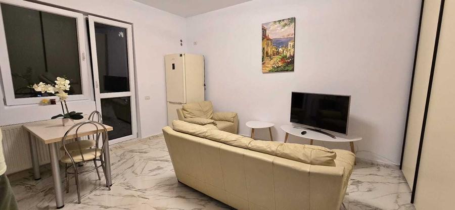 Apartament cu 2 camere decomandat în Dobroești