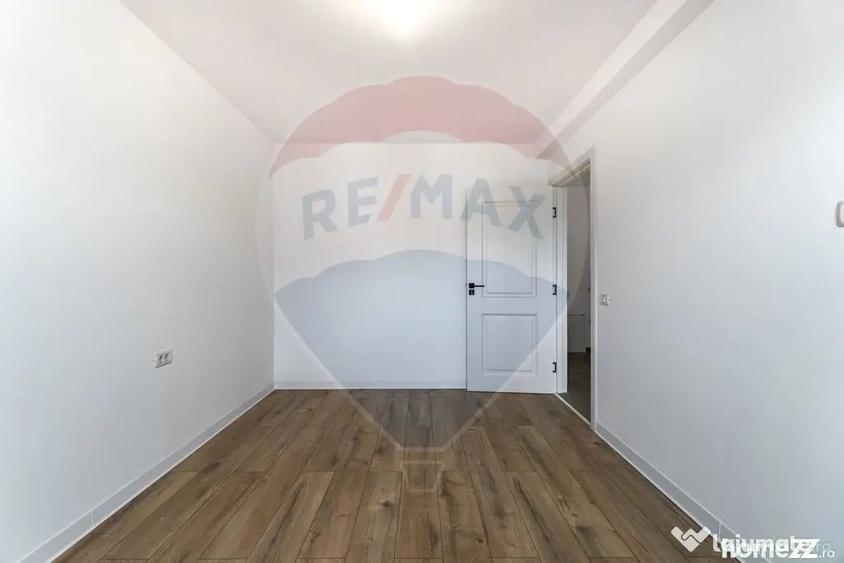 Casă cu 4 camere cu Teren 252 Mp în Tărlungeni