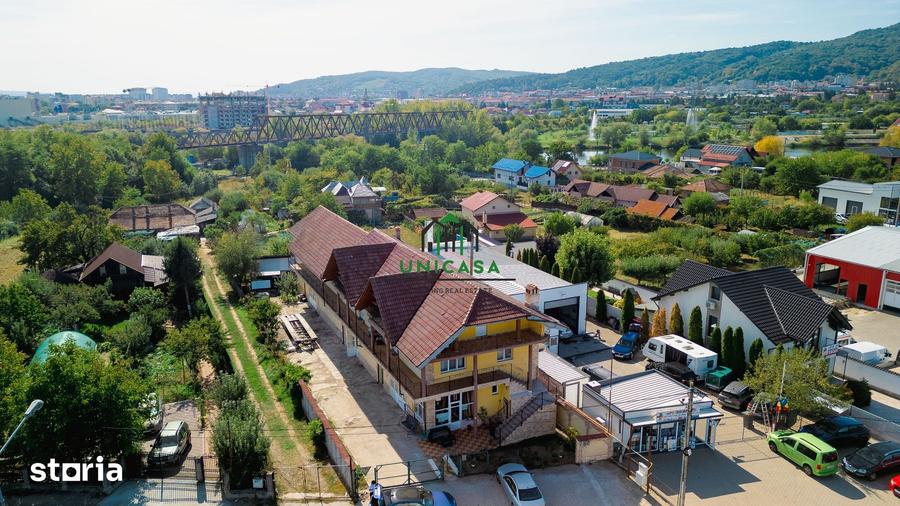 Casă cu 10 camere cu Teren 1500 Mp în Goranu