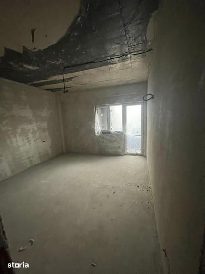 Apartament cu 3 camere decomandat în Cârcea