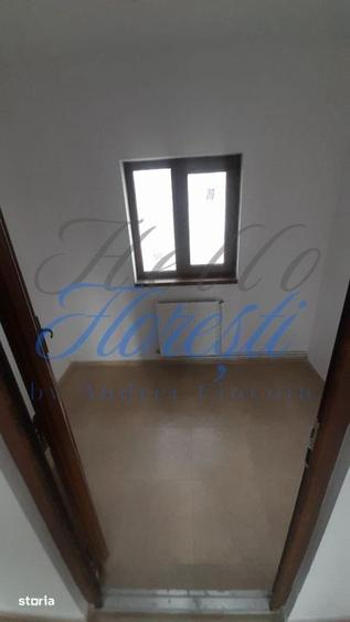 Casă cu 6 camere cu Teren 837 Mp în Nord