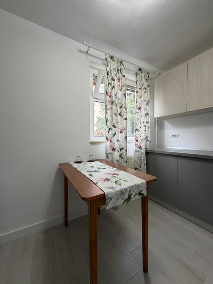 Apartament 2 camere - Bd. 1 Decembrie 1918 - 8