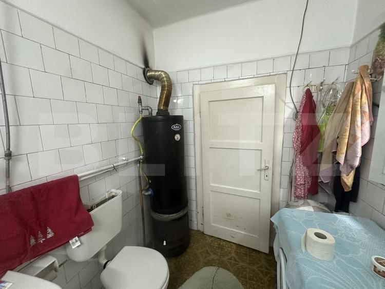 Casă individuală cu 5 camere cu Canalizare în Petin