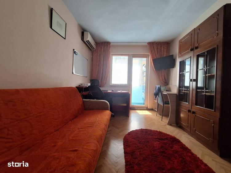 Apartament cu 2 camere semidecomandat în Șagului