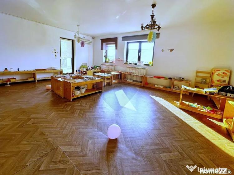 Casă cu 7 camere cu Teren 853 Mp în Iancu Nicolae